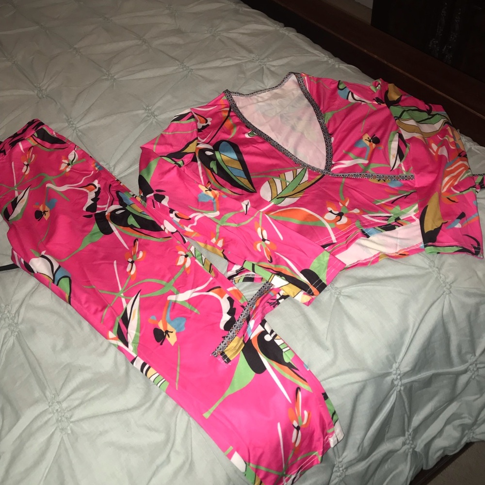 SOLD !! 2pc Set - Picture 2 of 4